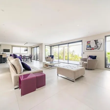 Villa L, Vue Mer, 10 Min à Pied *